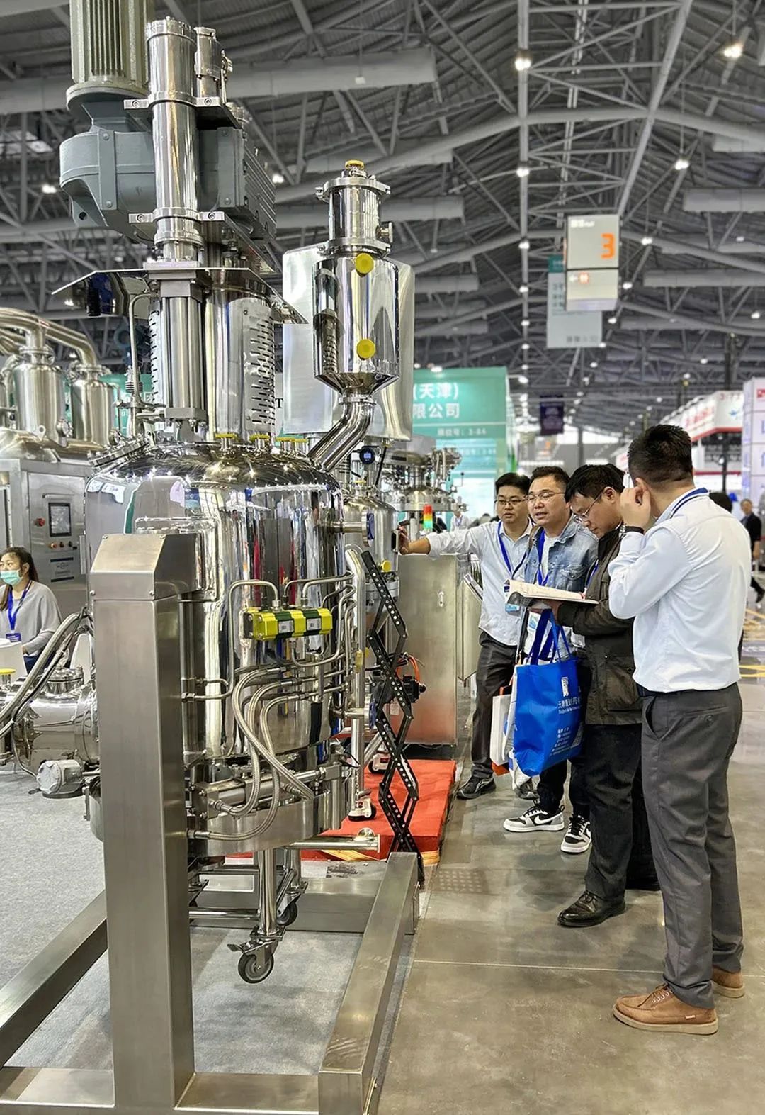 直擊現(xiàn)場(chǎng)丨展會(huì)進(jìn)行時(shí),鎮(zhèn)田機(jī)械精彩繼續(xù)(圖7) 640_wx_fmt=jpeg&wxfrom=5&wx_lazy=1&wx_co=1 (10).jpg